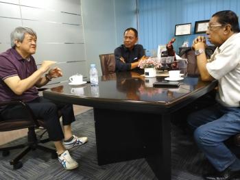 Kunjungan President SOS ke kantor KPI,